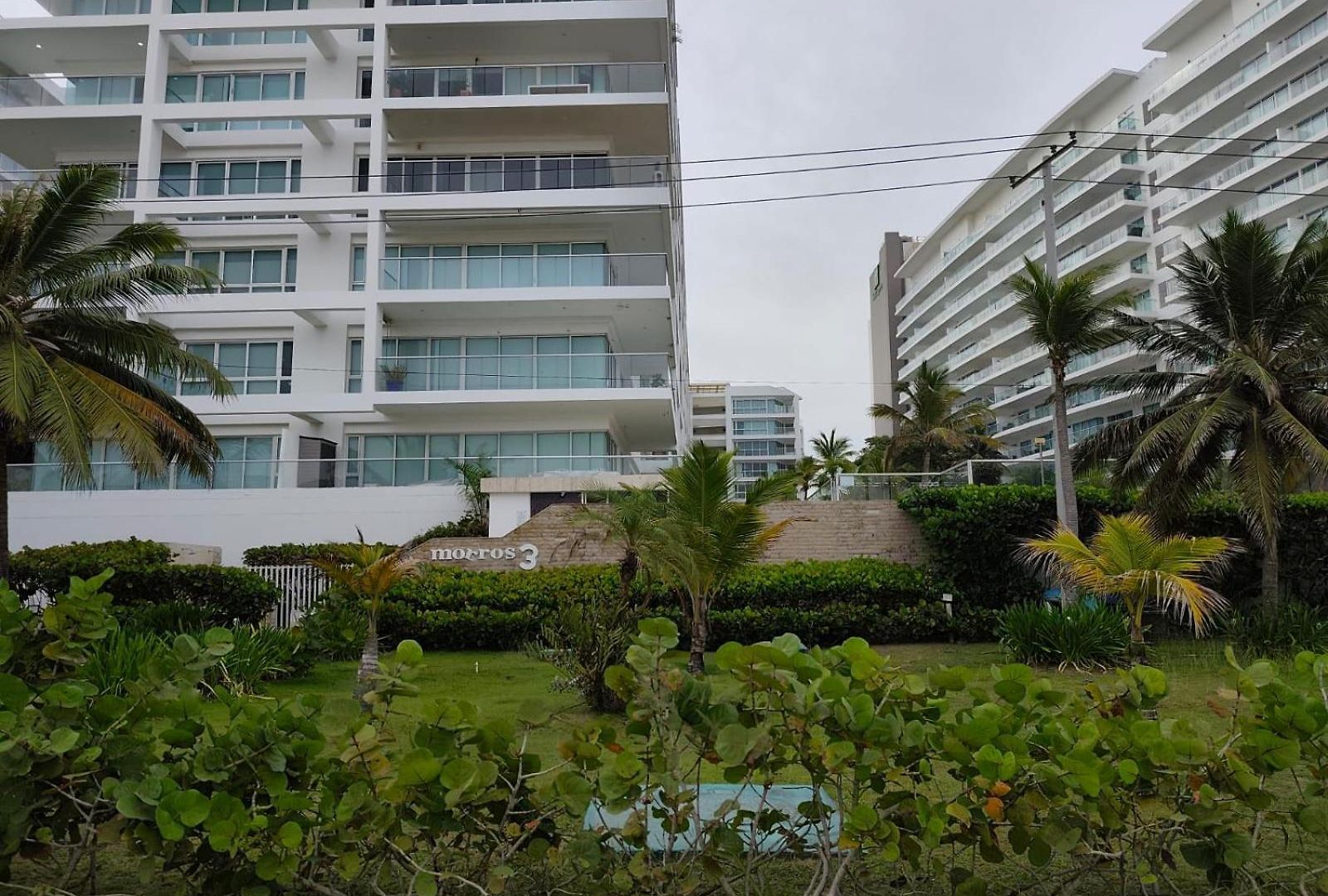 Apartamento Hermoso Frente A La Playa En Morros - *