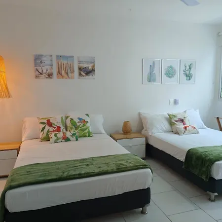 Apartamento Hermoso Frente A La Playa En Morros - *