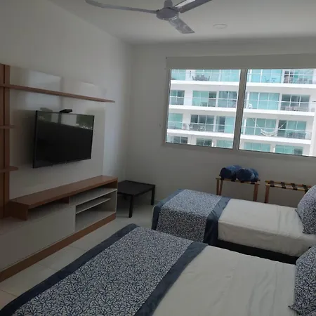 Apartamento Hermoso Frente A La Playa En Morros - *